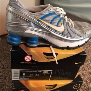 6 pair of size 8 women’s nikes. Some never worn